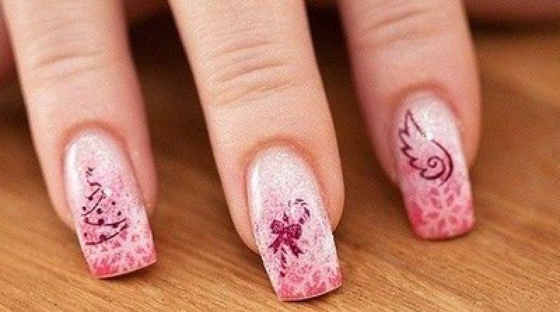 Yılbaşı için en çılgın oje modelleri