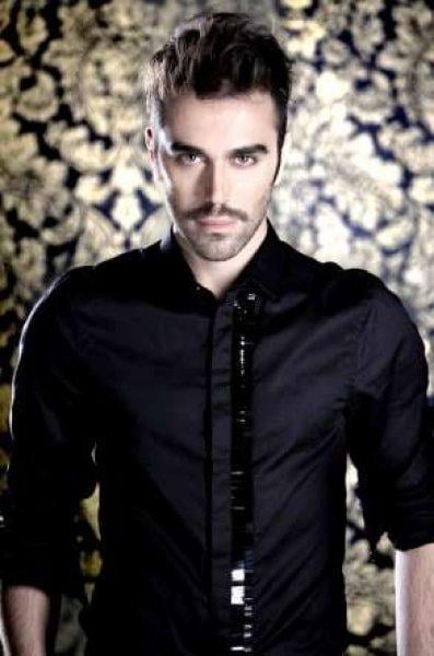 Bakın ünlüler hangi  takımı tutuyor 