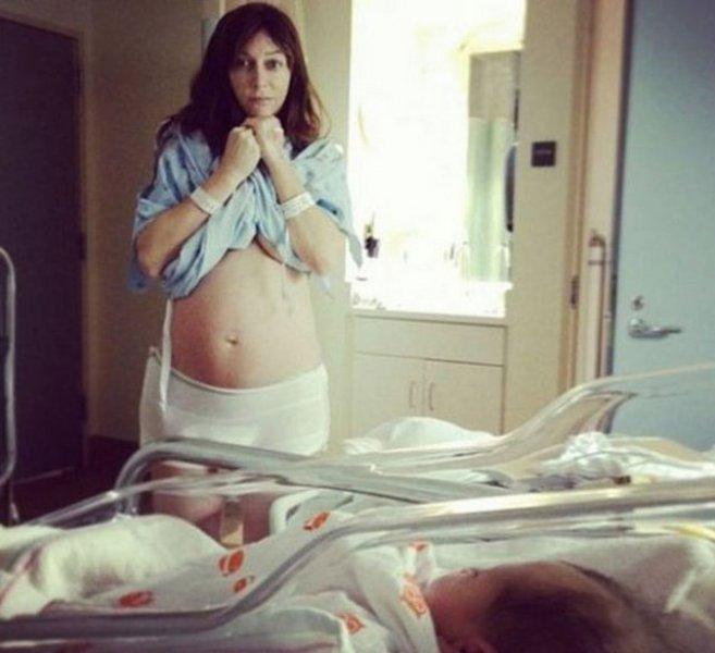 Ruth Iorio evinde gerçekleştirdiği doğumu sosyal medyadan yayınladı