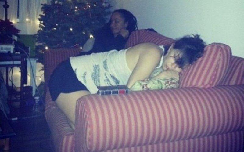 Ruth Iorio evinde gerçekleştirdiği doğumu sosyal medyadan yayınladı