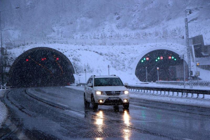 Bazı illerde kar yağışı etkili oldu