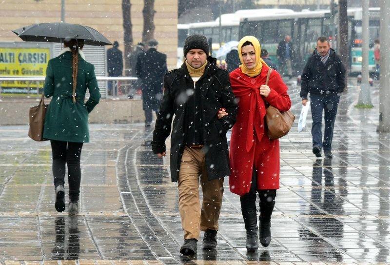 Bazı illerde kar yağışı etkili oldu