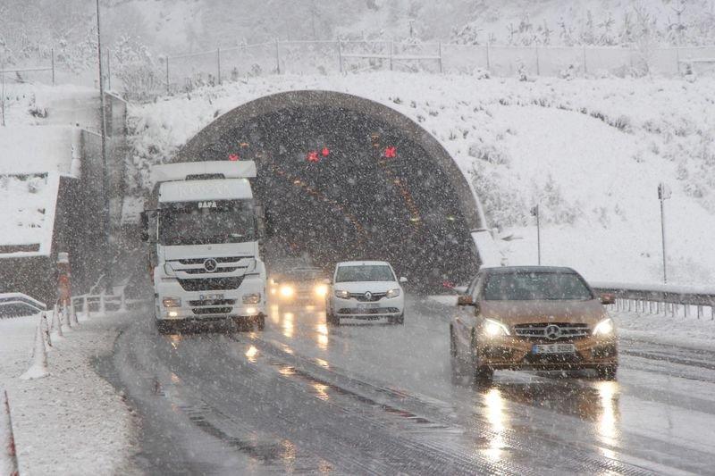 Bazı illerde kar yağışı etkili oldu