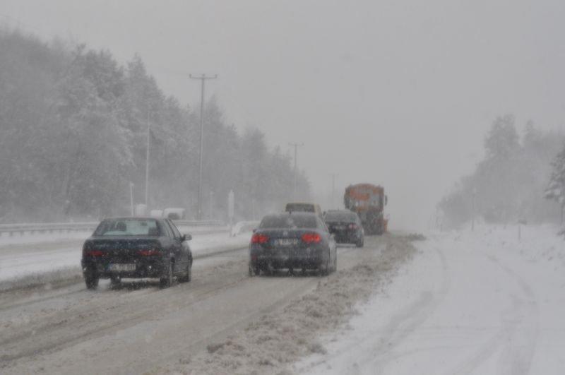 Bazı illerde kar yağışı etkili oldu