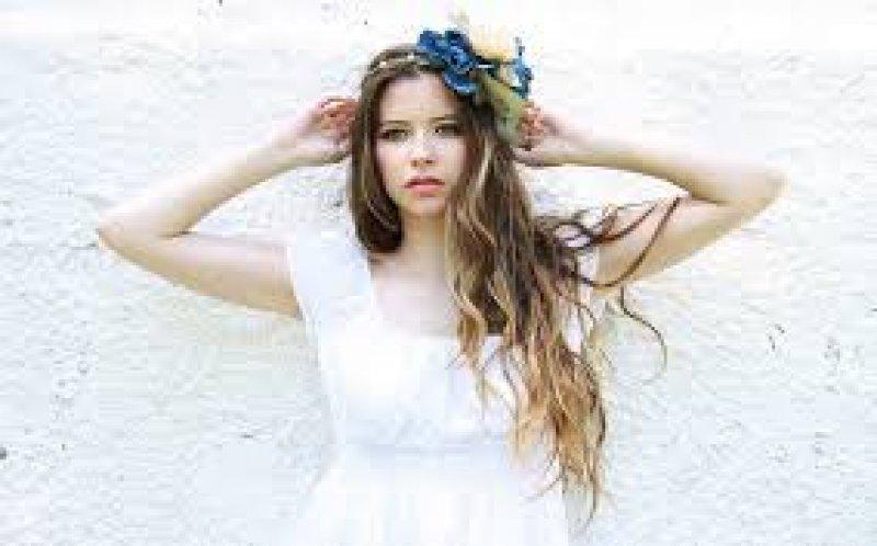 Güzel oyuncu İpek Yaylacıoğlu evlendi