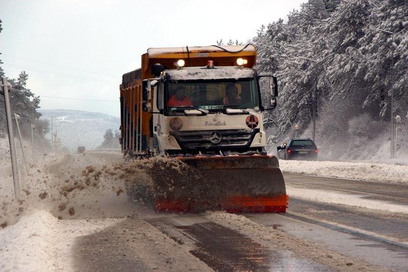 Bazı illerde kar yağışı etkili oldu