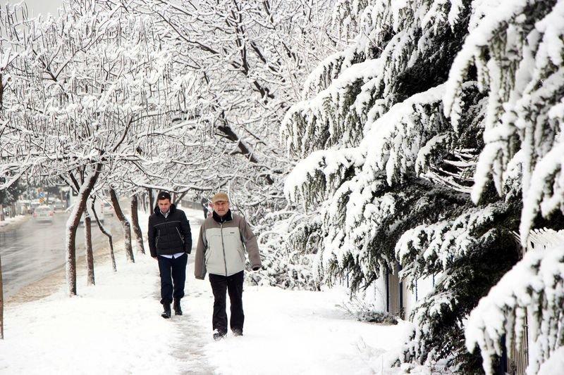 Bazı illerde kar yağışı etkili oldu