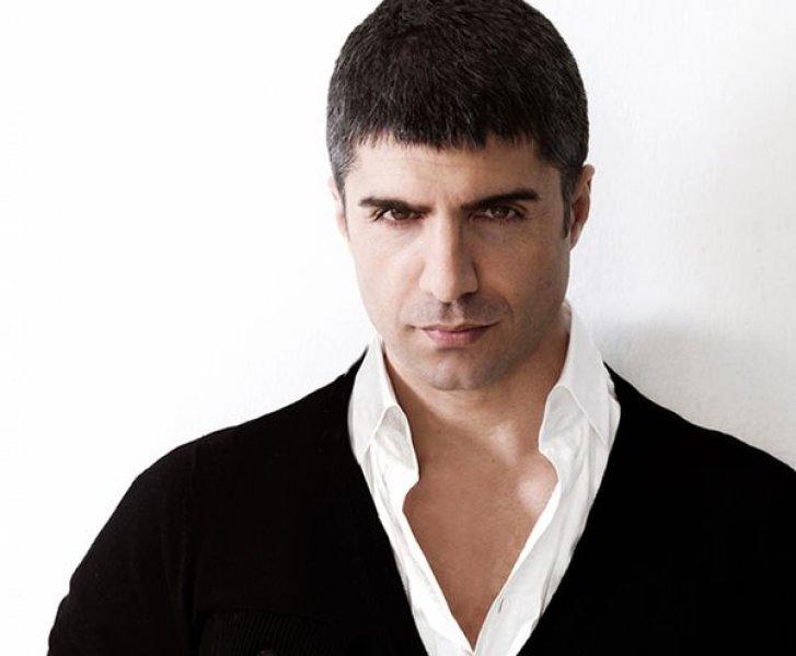 Ünlü isimlerin  şaşırtan boyları 