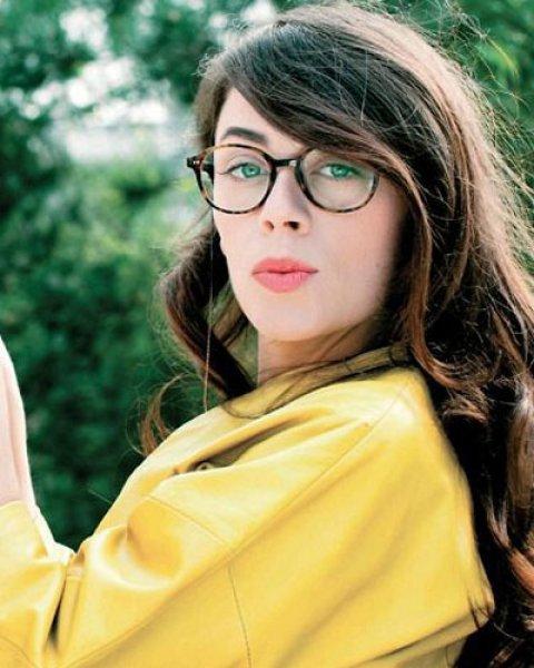 Ünlü isimlerin  şaşırtan boyları 