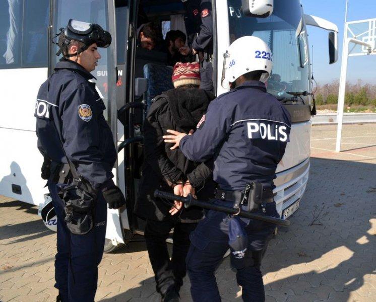 Sütçü İmam'da öğrenciler arasında gerginlik