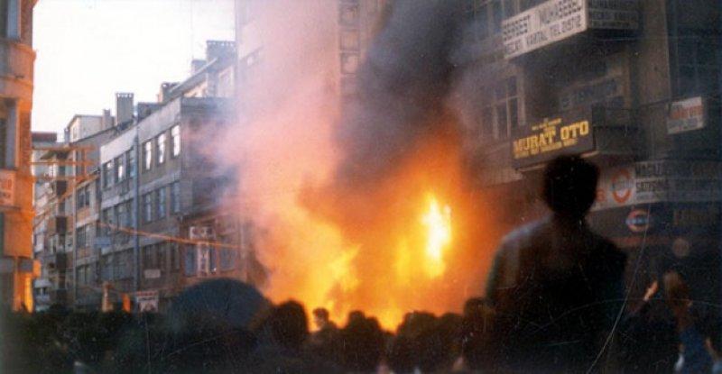 Tarihte Bugün: Endonezya'da tsunami faciası