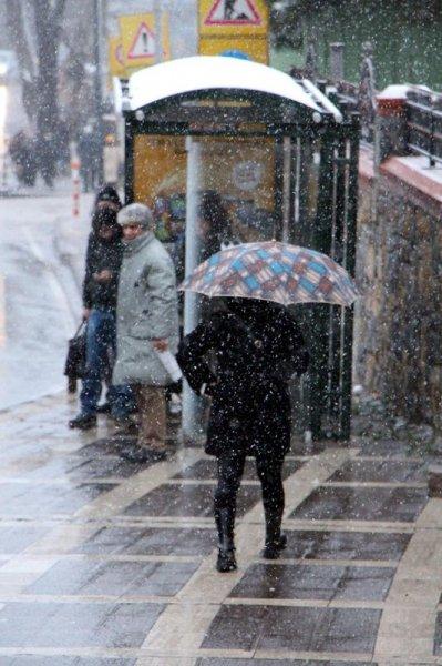 İstanbul'da kar yağışı etkili oldu - Resim 3