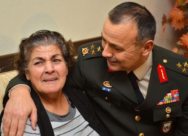 Korgeneral İyidil'den şehit ailelerine yeni yıl ziyareti