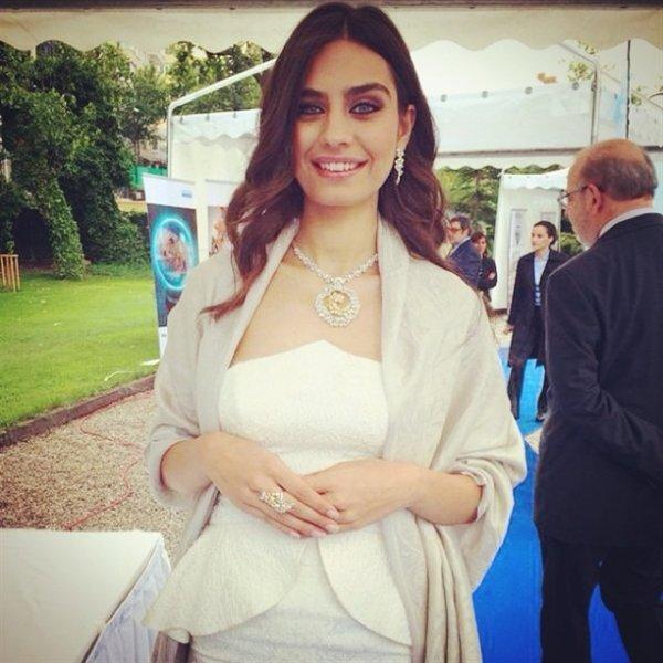 Amine Gülşe: Sette aşk yaşamam