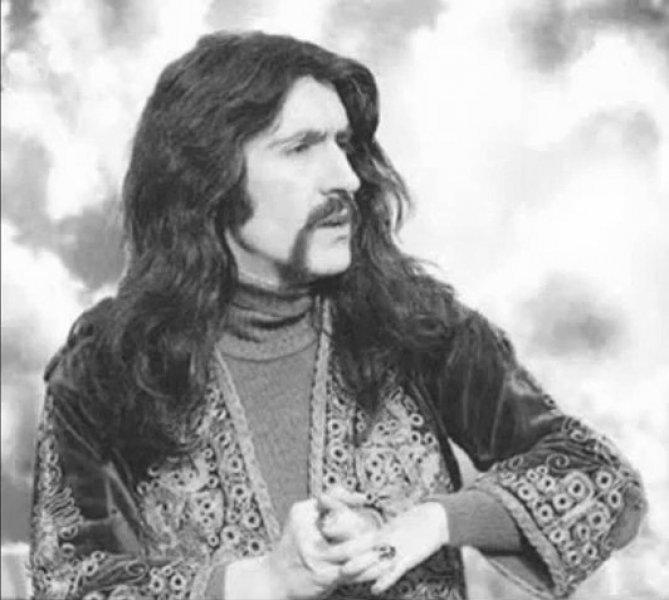 Tarihte Bugün: Barış Manço'nun doğum günü