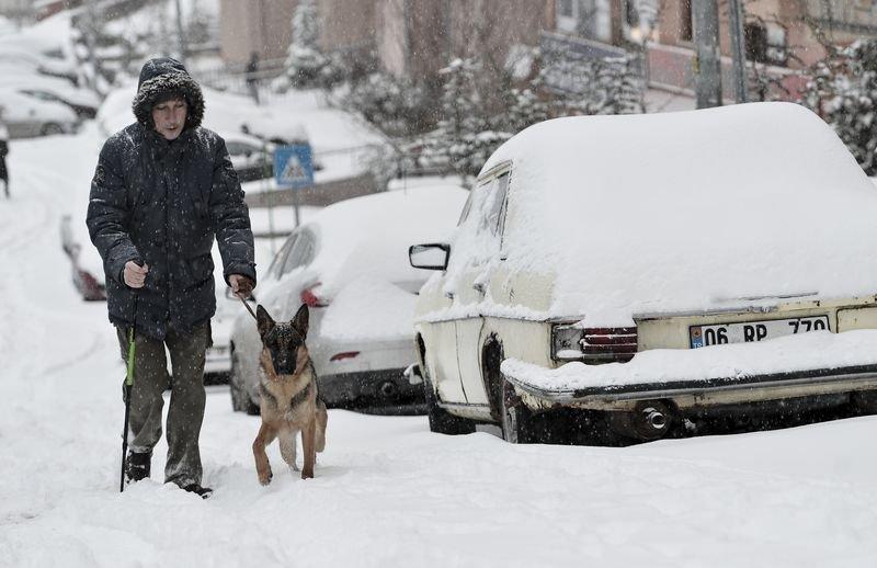 Ankara'da yoğun kar yağışı 