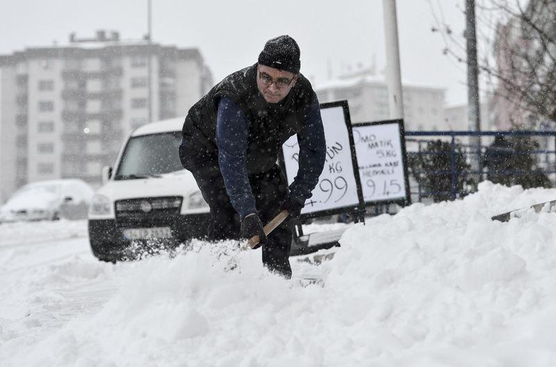 Ankara'da yoğun kar yağışı 