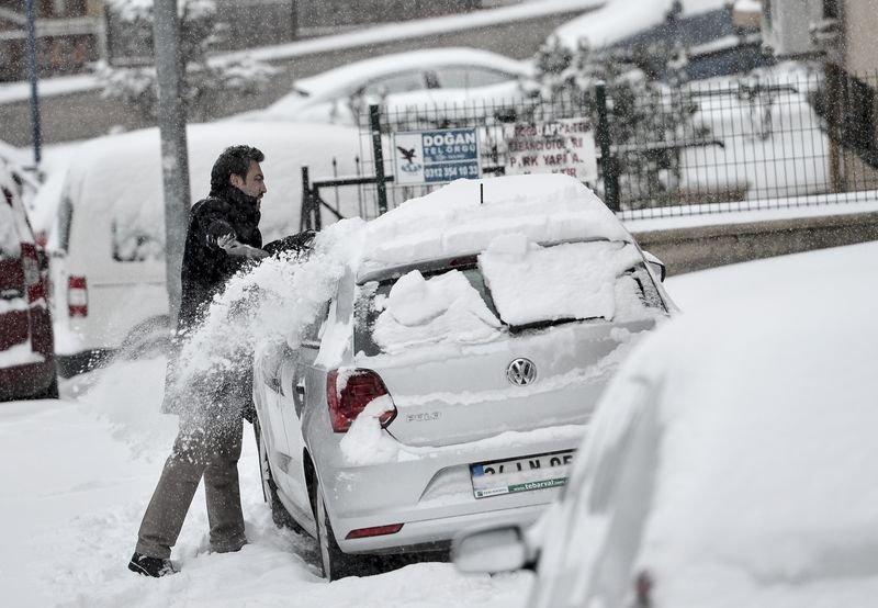 Ankara'da yoğun kar yağışı 