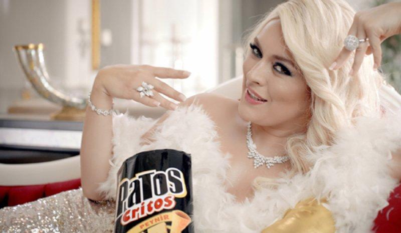 Ezgi Mola'nın reklam ücreti dudak uçuklattı