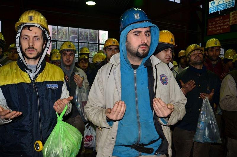 Zonguldak'ta metan gazı faciası şehitlerini anma töreni