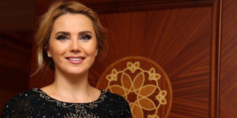 Ünlülerin yeni işi Instagram reklamı 