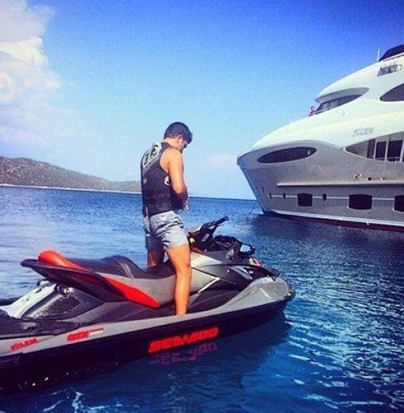 Türkiye'nin zengin çocukları Instagram'da buluştu 