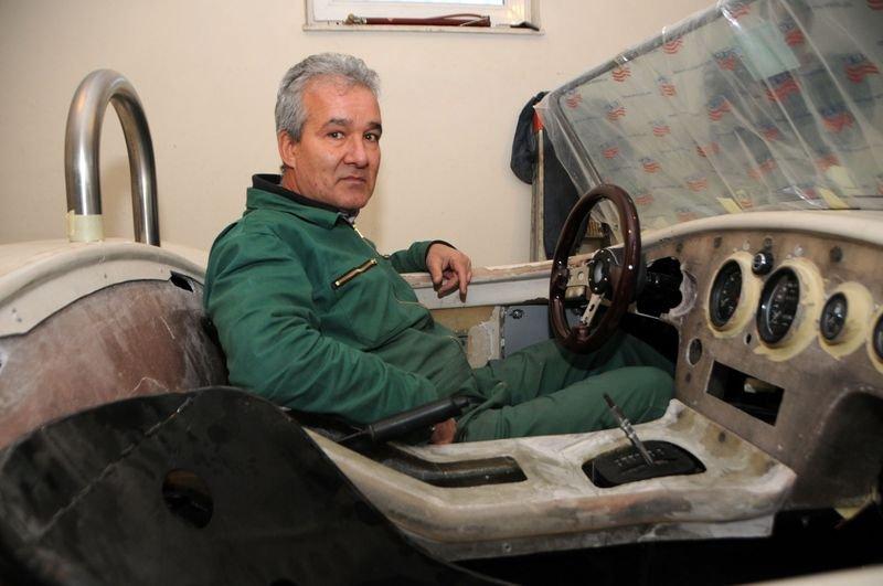 Antalya'da Ford Shelby Cobra'nın aynısını yapıldı