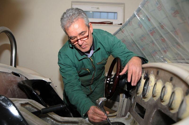 Antalya'da Ford Shelby Cobra'nın aynısını yapıldı