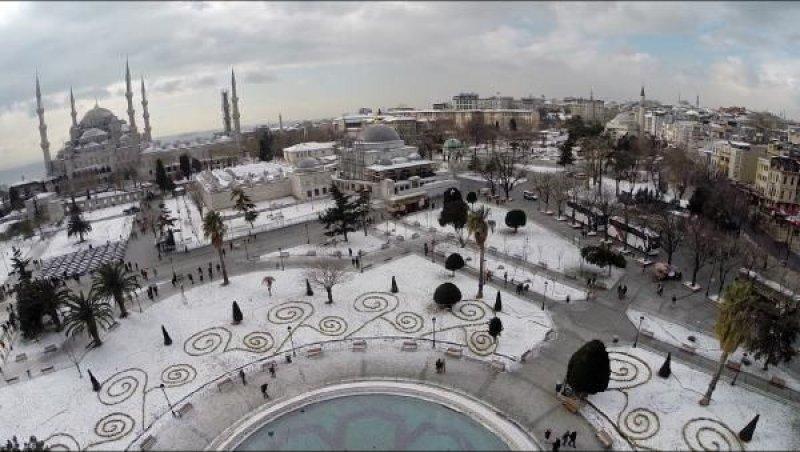 İstanbul beyaza büründü