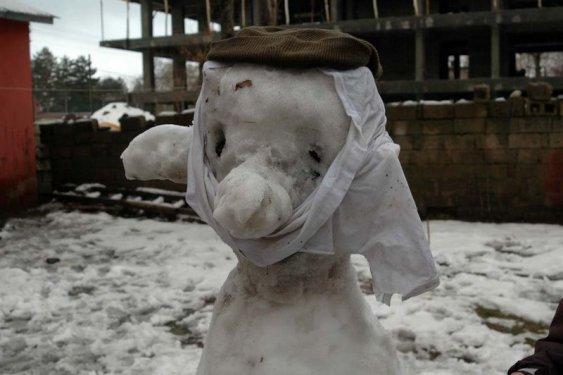 Yurttan kardan adam görüntüleri