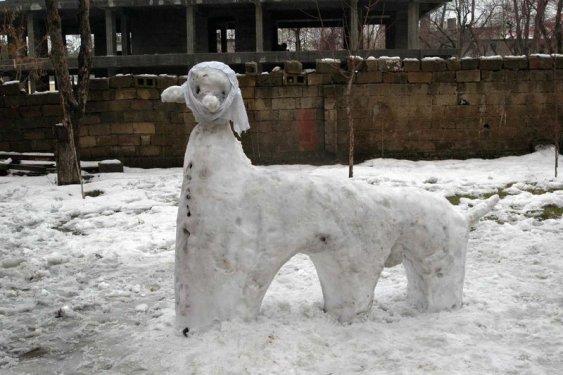 Yurttan kardan adam görüntüleri