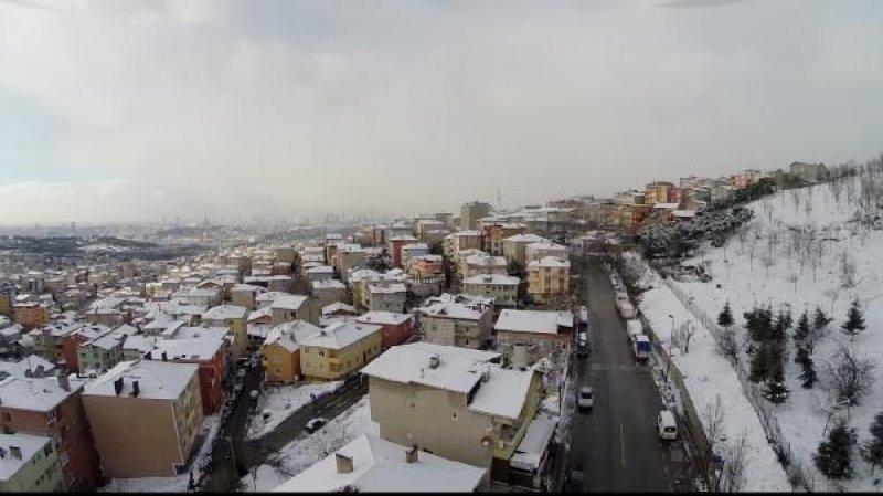 İstanbul beyaza büründü