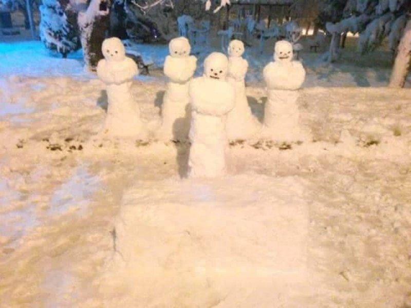 Yurttan kardan adam görüntüleri