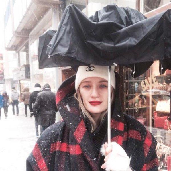 Ünlülerin objektifinden 10 Ocak Instagram paylaşımları