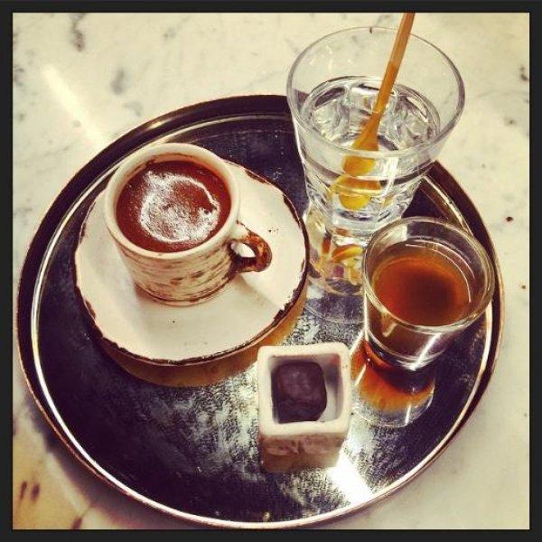 Ünlülerin objektifinden 10 Ocak Instagram paylaşımları