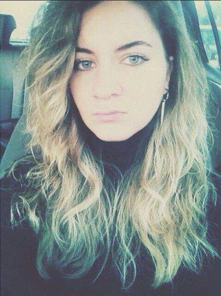 90'lı Yılların çocuk oyuncusu Ecem Kanun büyüdü 