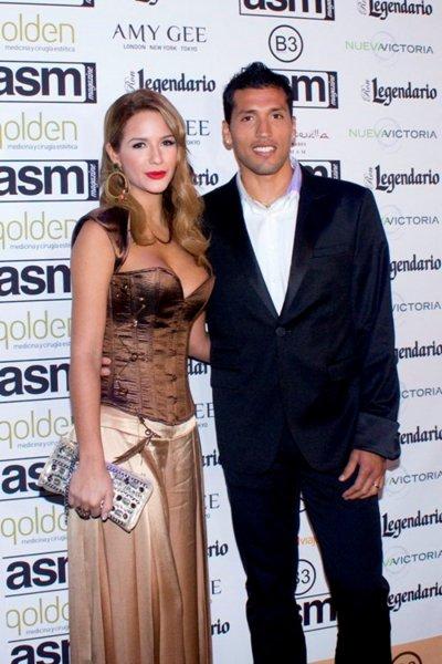 Dünyanın en çekici futbolcu eşleri 