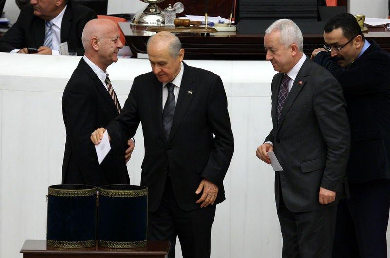 Meclis Genel Kurulu'nda yapılan oylamadan görüntüler