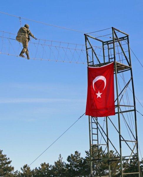 Kayseri'de 1. Komando Tugayı kapılarını basına açtı