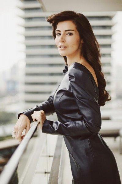 Hatice Şendil'in bilinmeyenleri 