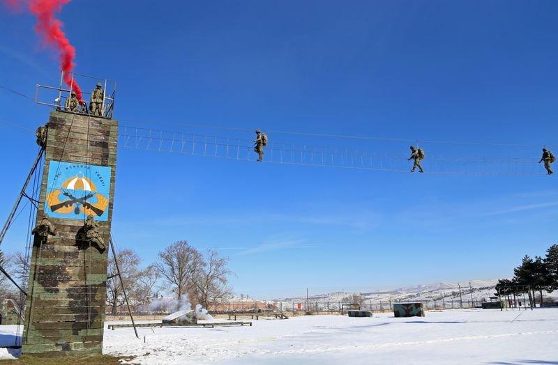 Kayseri'de 1. Komando Tugayı kapılarını basına açtı