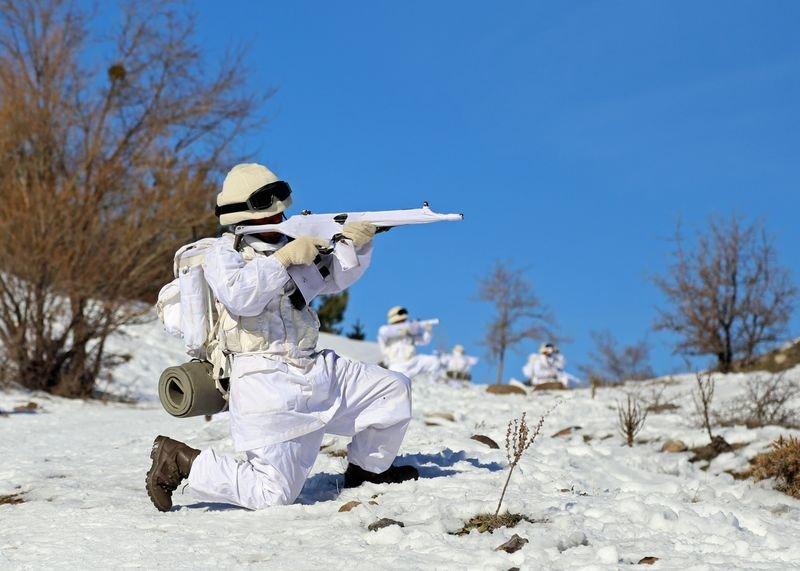 Kayseri'de 1. Komando Tugayı kapılarını basına açtı