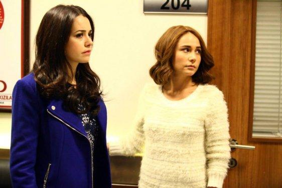 Özgü Namal 3 aylık hamile 