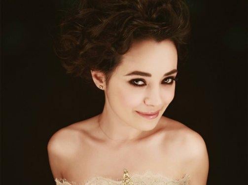 Özgü Namal 3 aylık hamile 