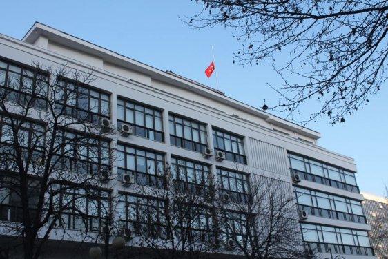 Kral Abdullah için bayraklar yarıya indirildi