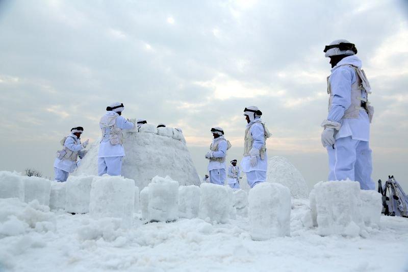 Bolu'da komandoların 5 günlük eğitimi görüntülendi