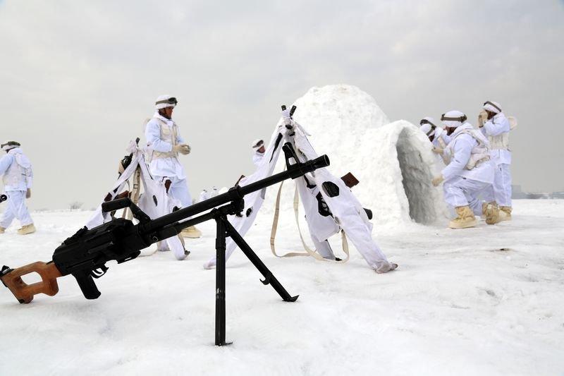 Bolu'da komandoların 5 günlük eğitimi görüntülendi