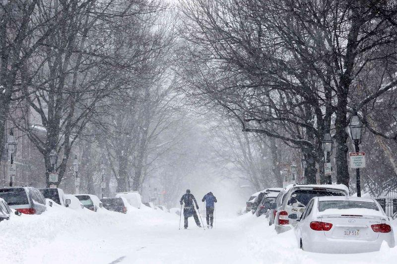 Amerika'da kar fırtınası Boston'u vurdu
