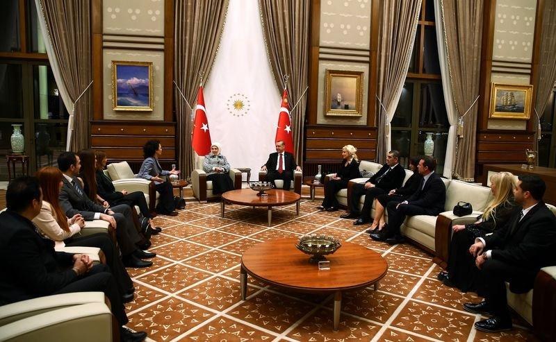 Cumhurbaşkanı Erdoğan sanatçılarla bir araya geldi - Resim 5