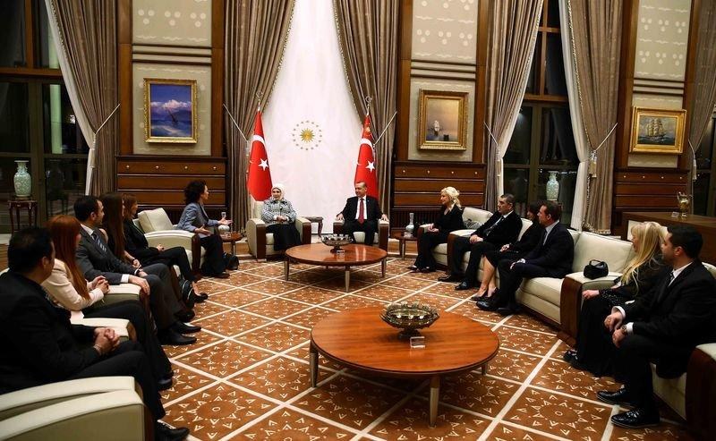 Cumhurbaşkanı Erdoğan sanatçılarla bir araya geldi - Resim 2
